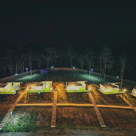 Hotel สวนไร่รุ่งอรุณ Suan Rai Rungarun Ban Na Pa Paek Exteriér fotografie